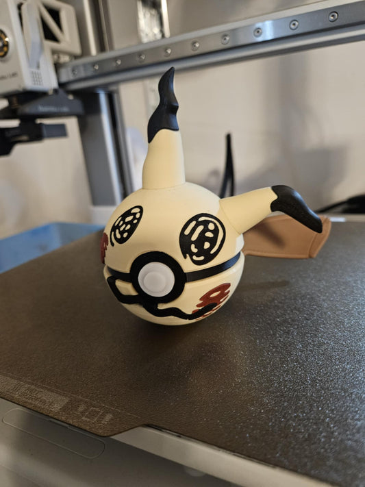 Pokéball Mimikyu